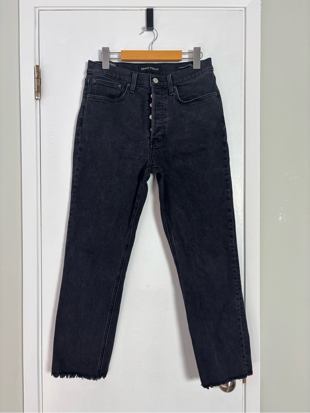 Denim Forum The Arlo High Rise Straight Cropped Raw Hem Jeans Size 29 - Picture 4 of 11